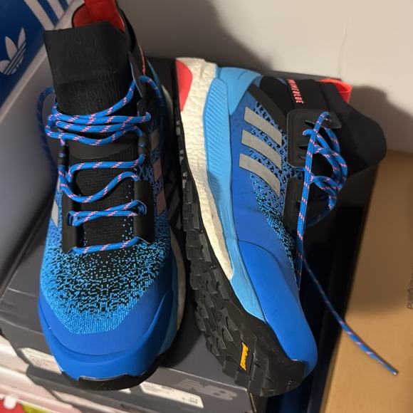 ADIDAS BOOST TERREX 400 - Picture 3 of 5